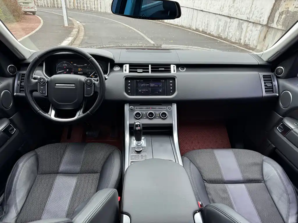 Land Rover Sport 2017 — фото 12