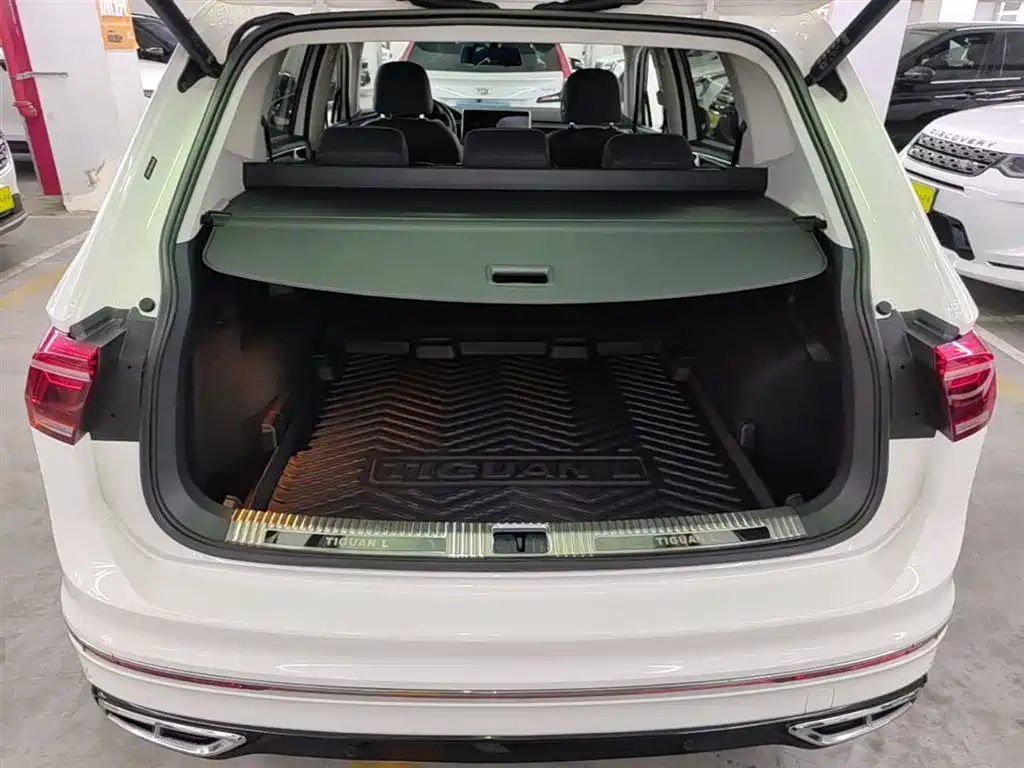 Volkswagen Tiguan L 2022 — фото 19
