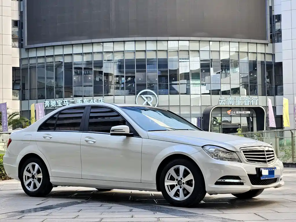 Mercedes-Benz C-Class 2013