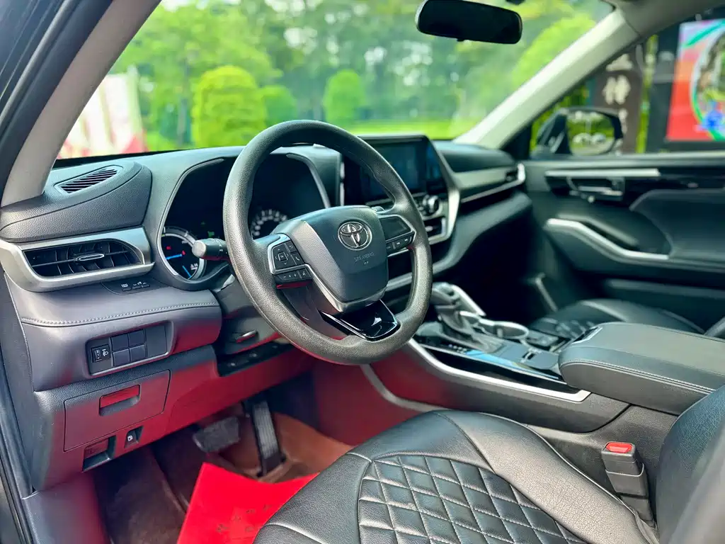 Toyota Highlander 2023