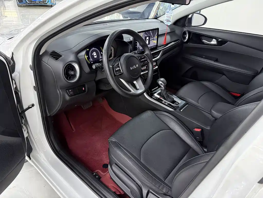 Kia K3 2022