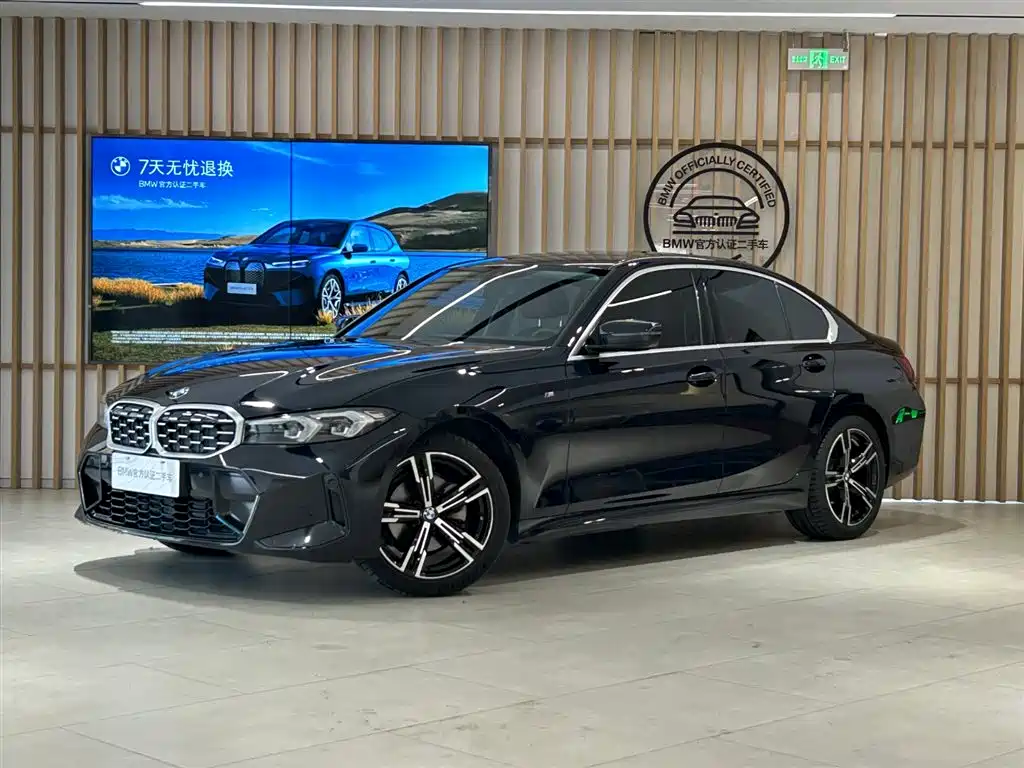 BMW 3 Series 2023 — фото 1