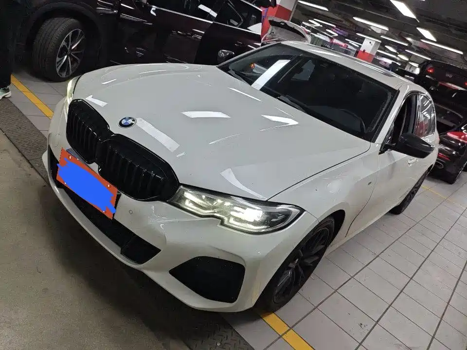 BMW 3 Series 2021 — фото 1