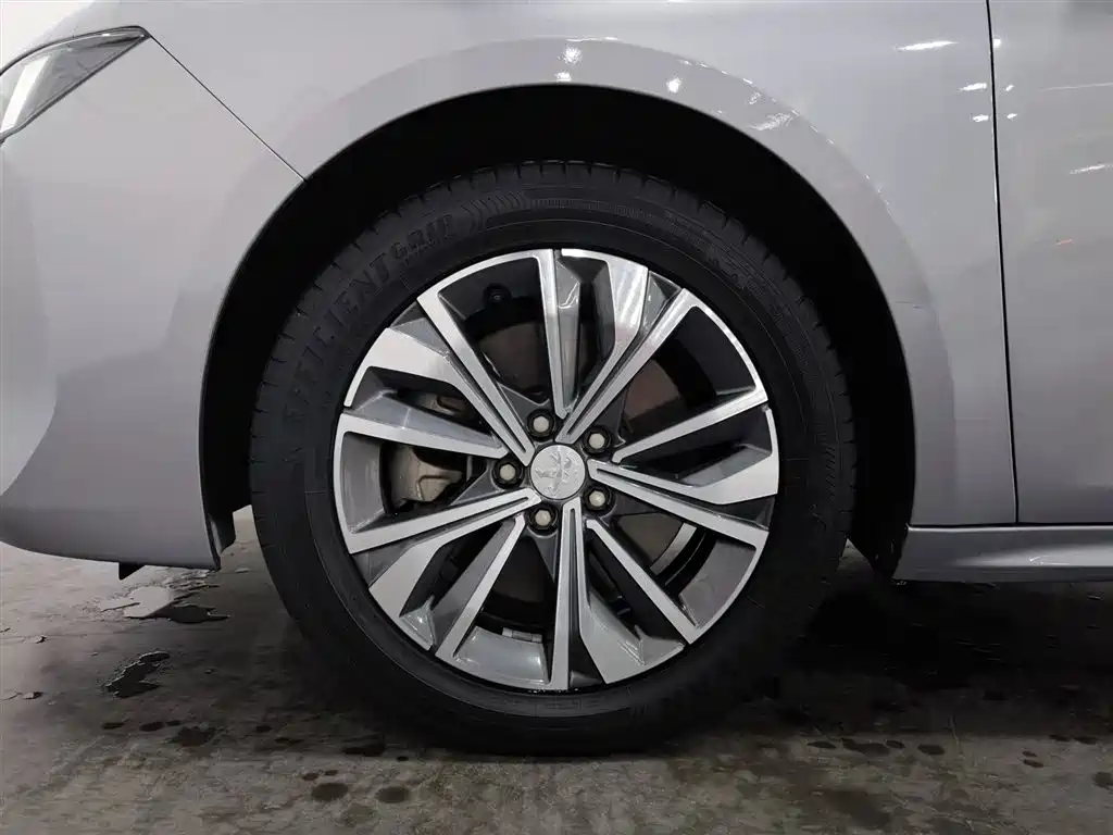 Peugeot 508 2021 — фото 17