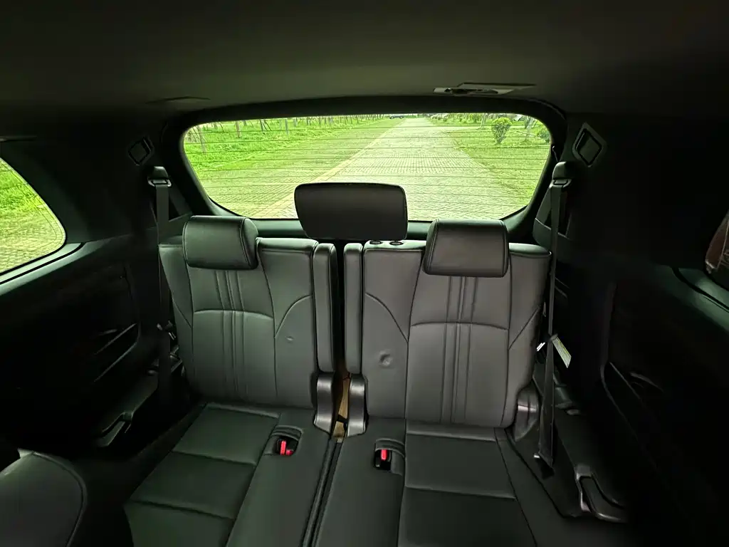 Toyota Alphard 2020 — фото 13