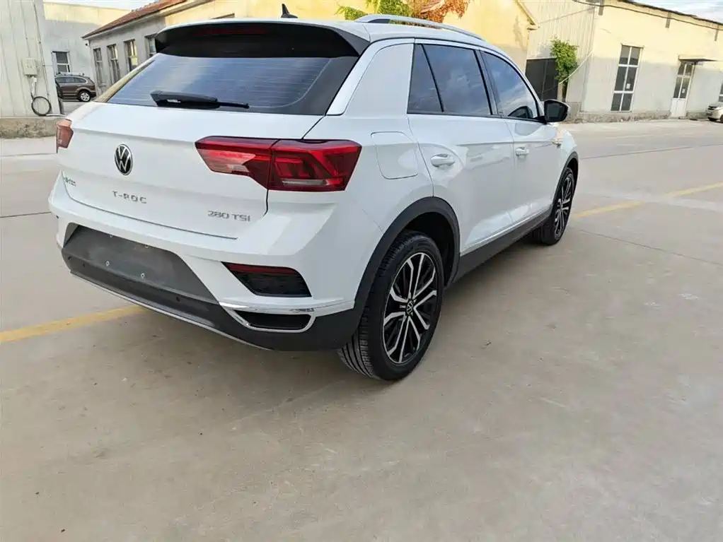 Volkswagen T-Roc 2022 — фото 14
