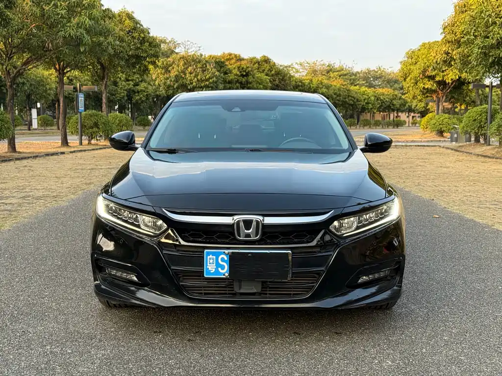 Honda Accord 2020 — фото 2