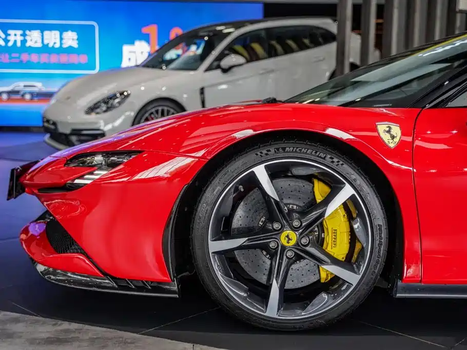 Ferrari SF90 2023 — фото 6