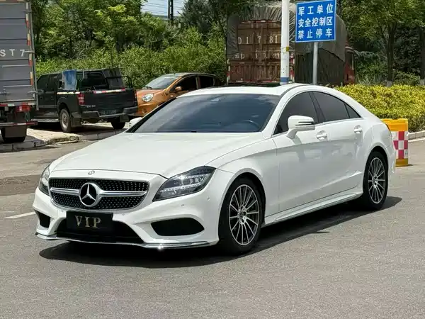 Mercedes-Benz CLS 2015