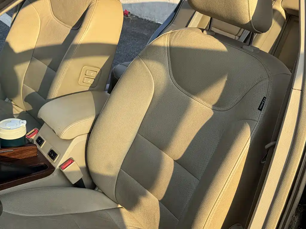 GAC Motor Trumpchi GA5 2013 — фото 17