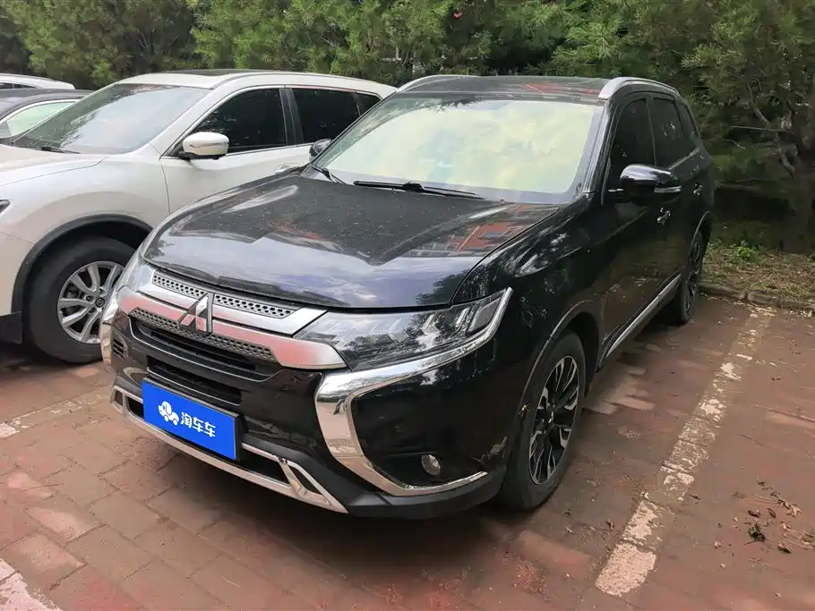 Mitsubishi Outlander 2019