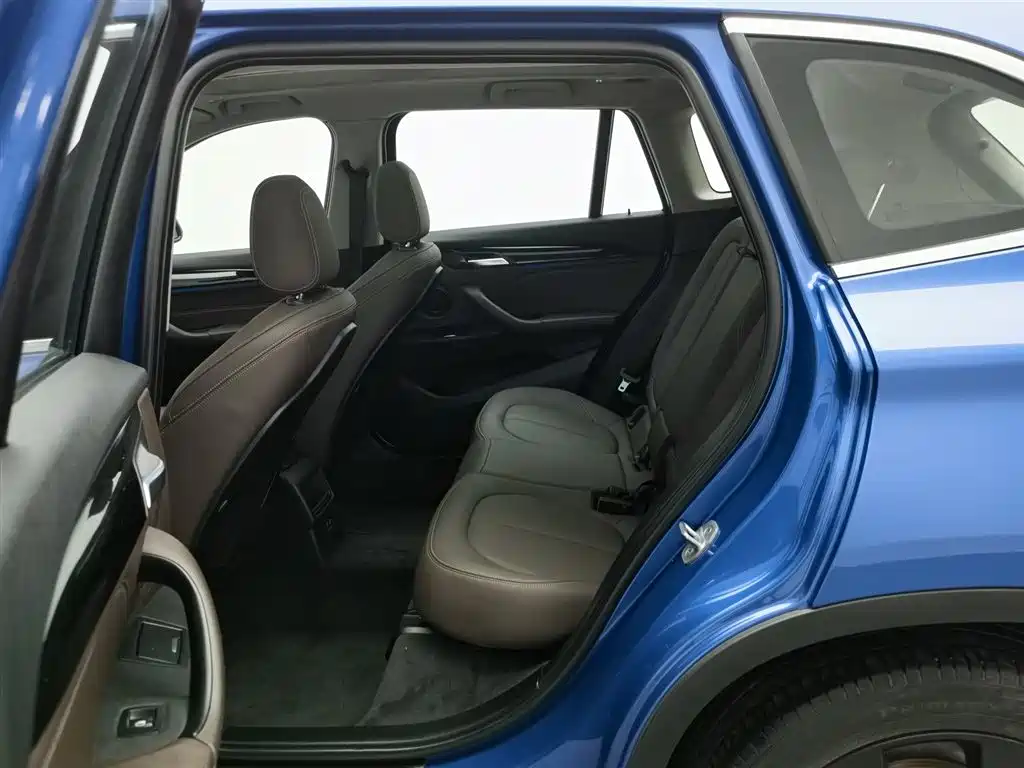 BMW X1 2020 — фото 15