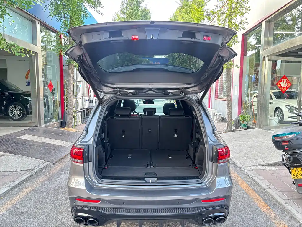Mercedes-Benz GLB AMG 2022 — фото 9