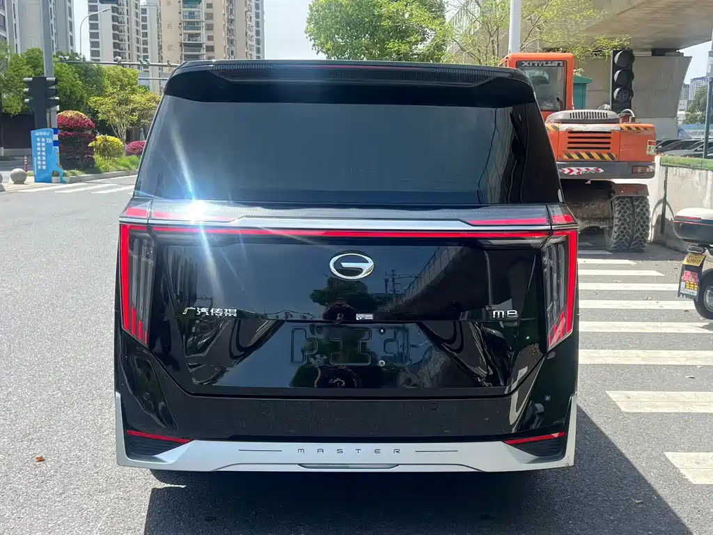 GAC Motor Trumpchi M8 2023 — фото 5