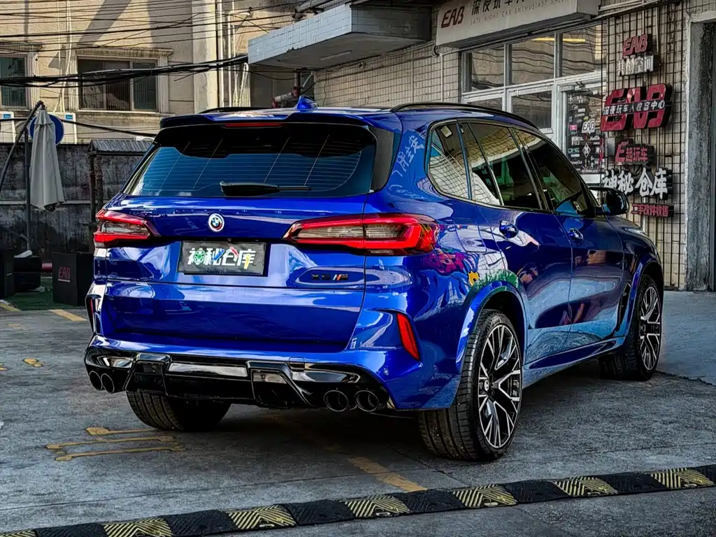 BMW X5 M 2022 — фото 4