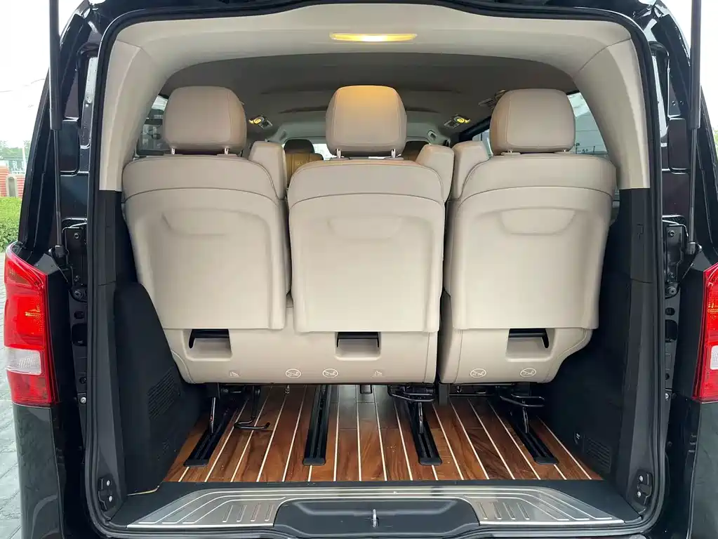 Mercedes-Benz Vito 2017 — фото 17