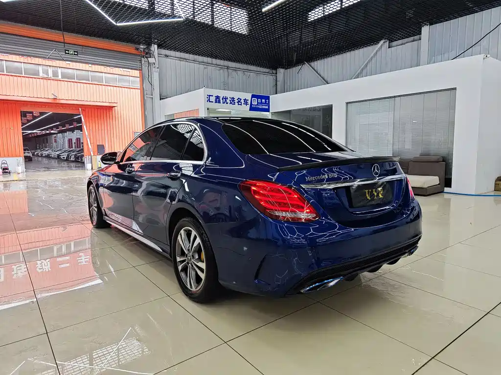 Mercedes-Benz C-Class 2018 — фото 23