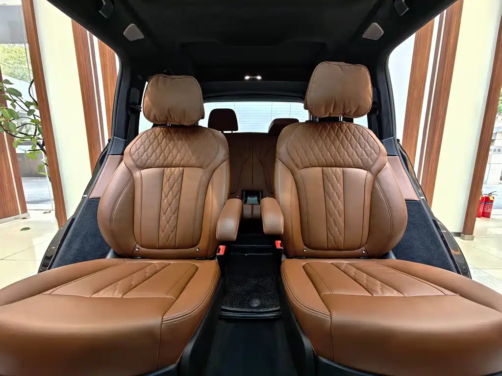 BMW X7 2019 — фото 15