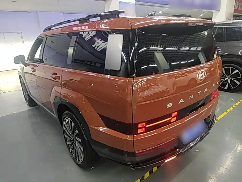 Hyundai Santa Fe 2024