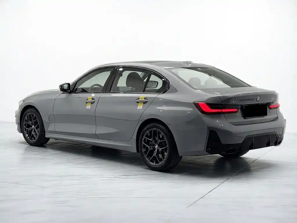 BMW 3 Series 2025 — фото 5