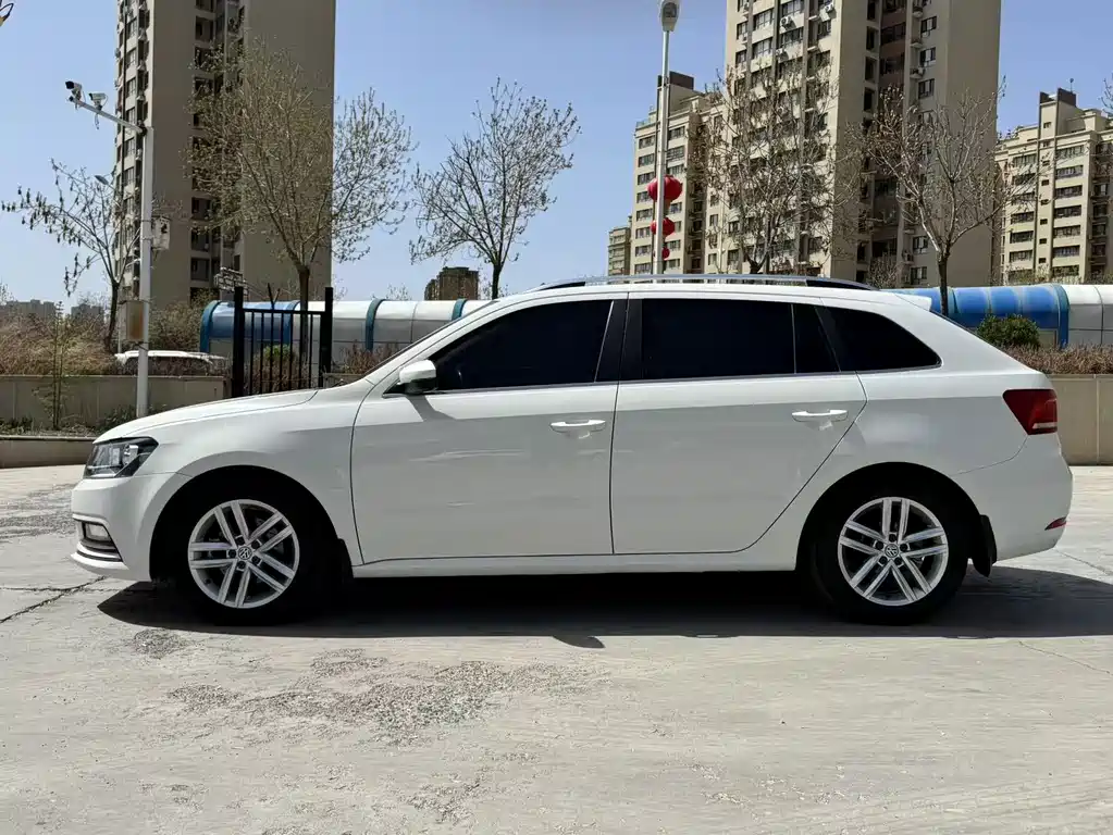 Volkswagen Gran Lavida 2018 — фото 16