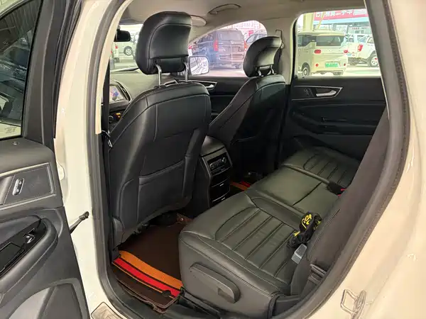 Ford Edge 2016