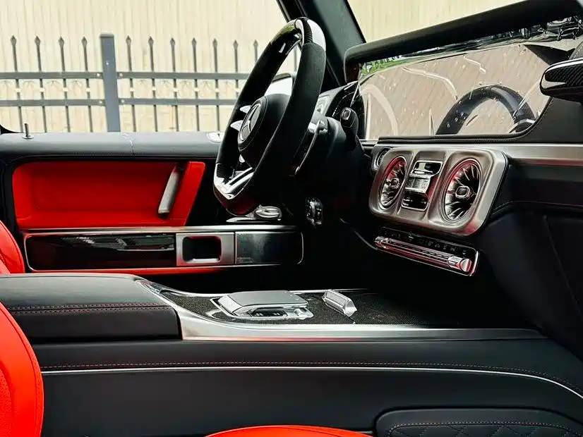 Mercedes-Benz G-Class AMG — фото 7