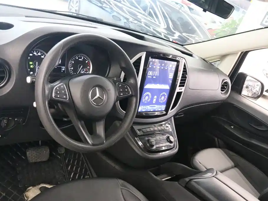 Mercedes-Benz Vito 2020 — фото 10