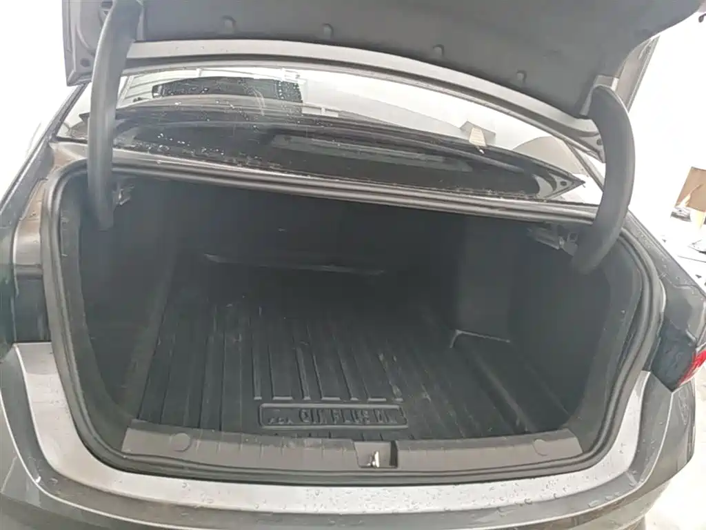 BYD Qin PLUS 2025 — фото 19
