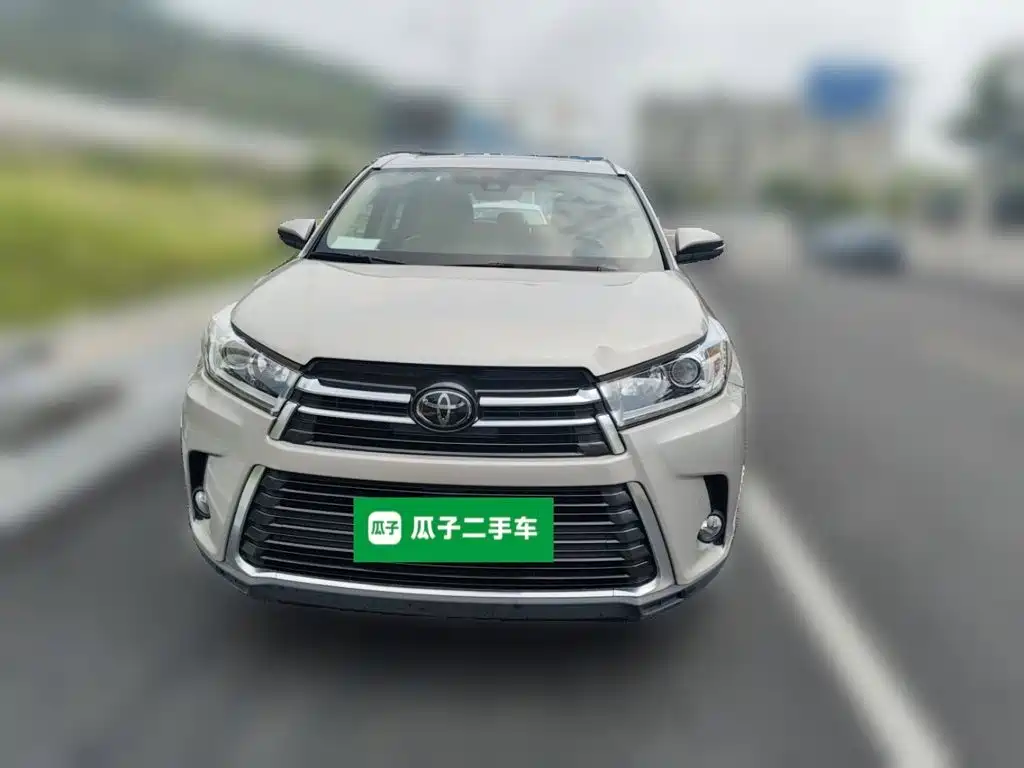 Toyota Highlander 2019 — фото 24