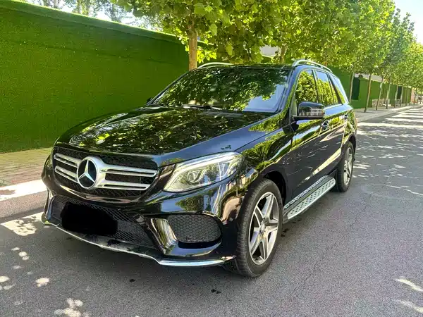 Mercedes-Benz GLE 2016