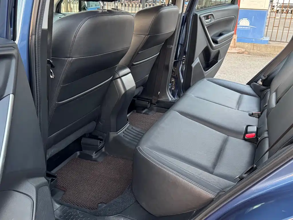 Subaru Forester 2017 — фото 13