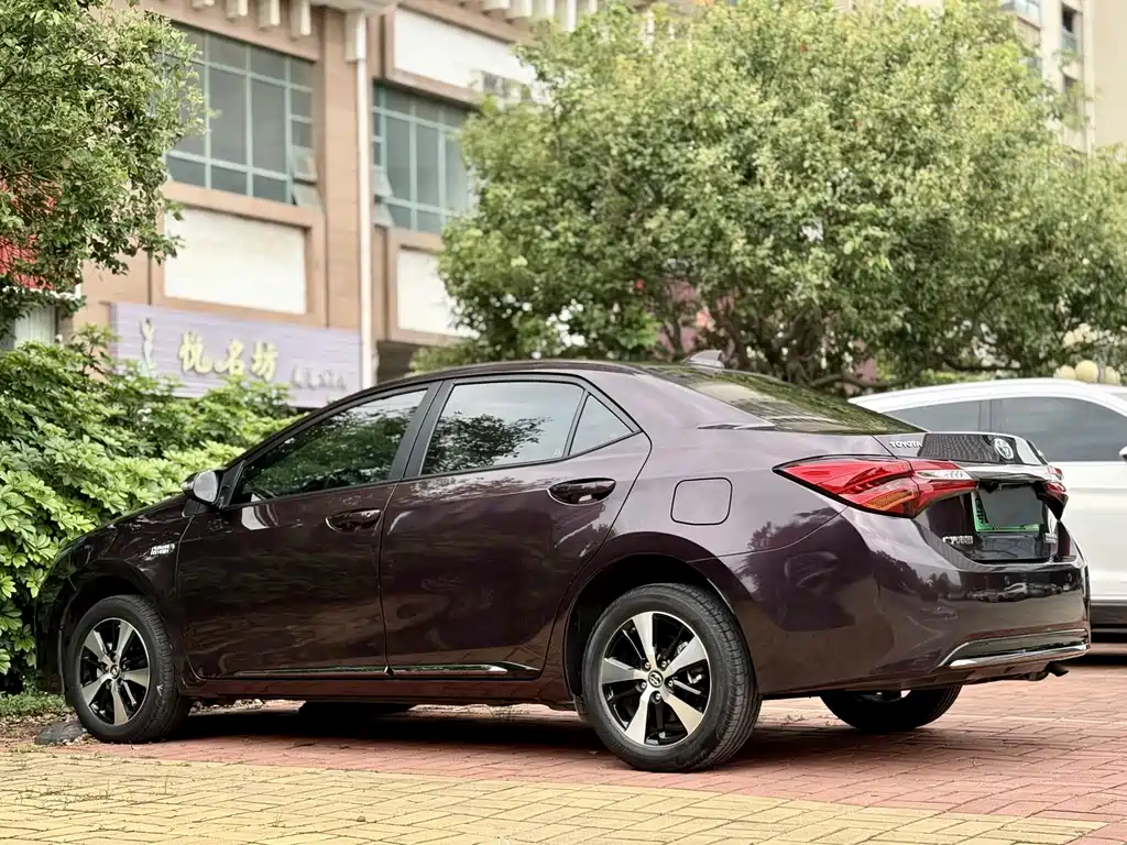Toyota Levin Twin Engine E+ 2019 — фото 17