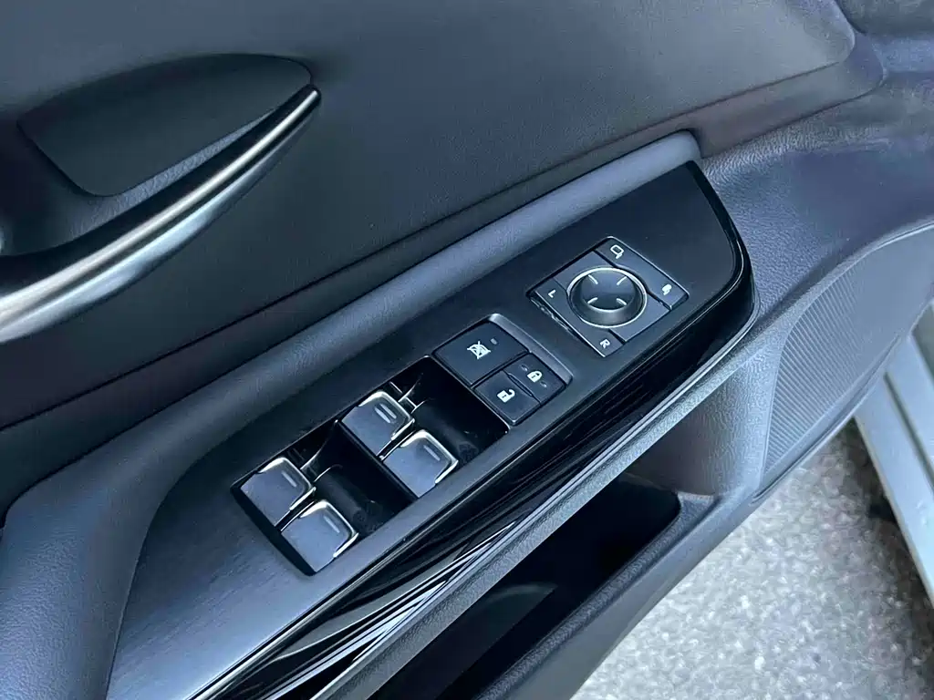 Lexus ES 2023 — фото 10