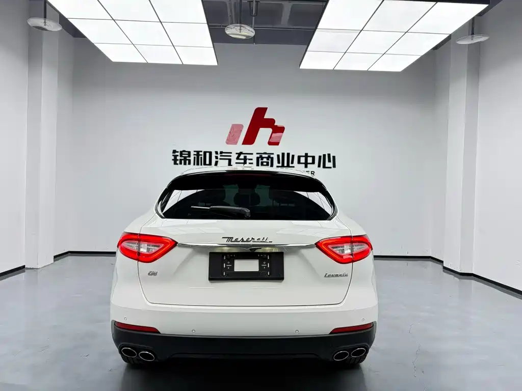 Maserati Levante 2018 — фото 9