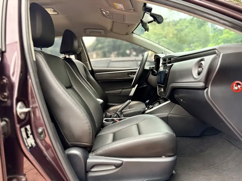 Toyota Levin Twin Engine E+ 2019 — фото 10