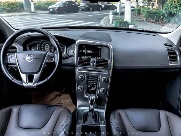Volvo XC60 2015