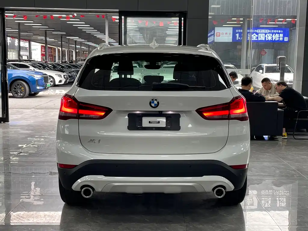BMW X1 2022 — фото 14