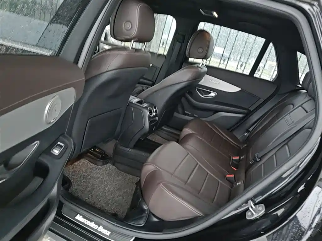 Mercedes-Benz GLC 2020 — фото 17