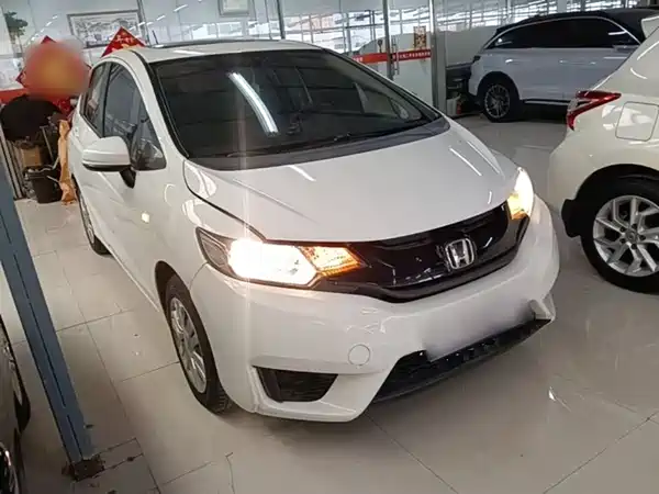 Honda Fit 2016
