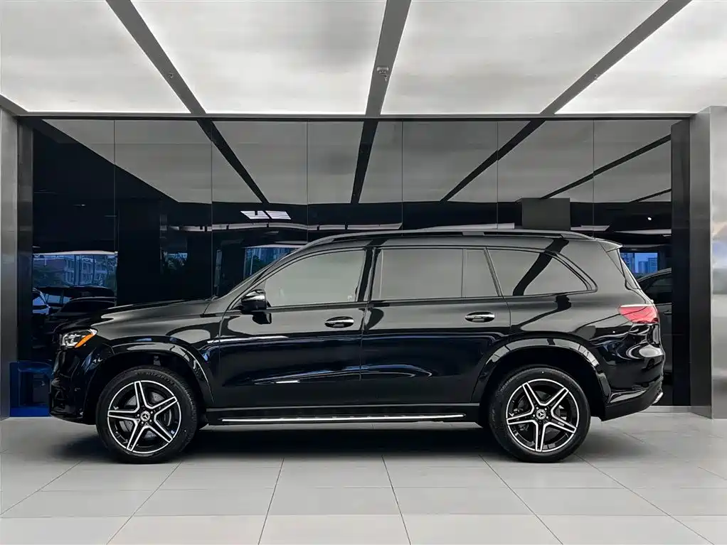 Mercedes-Benz GLS 2024 — фото 3