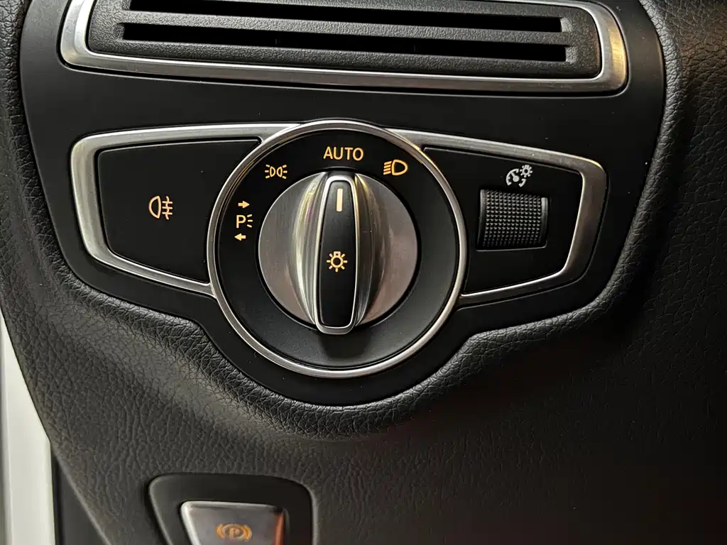 Mercedes-Benz GLC 2022 — фото 26