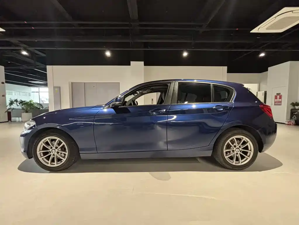 BMW 1 Series 2018 — фото 3