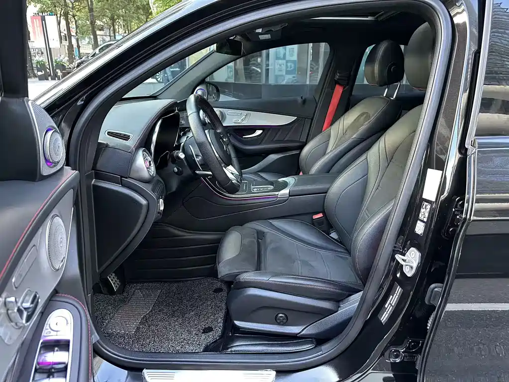 Mercedes-Benz GLC AMG 2022 — фото 8