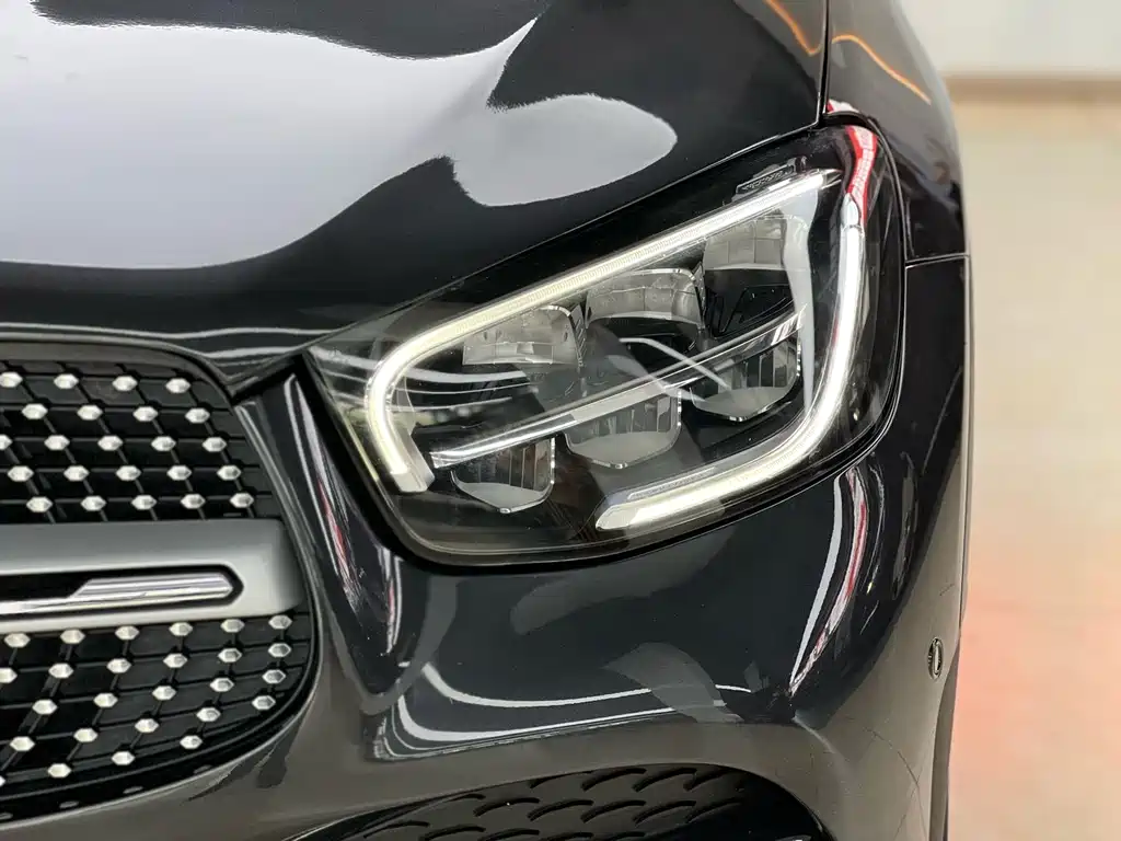 Mercedes-Benz GLC 2020 — фото 17