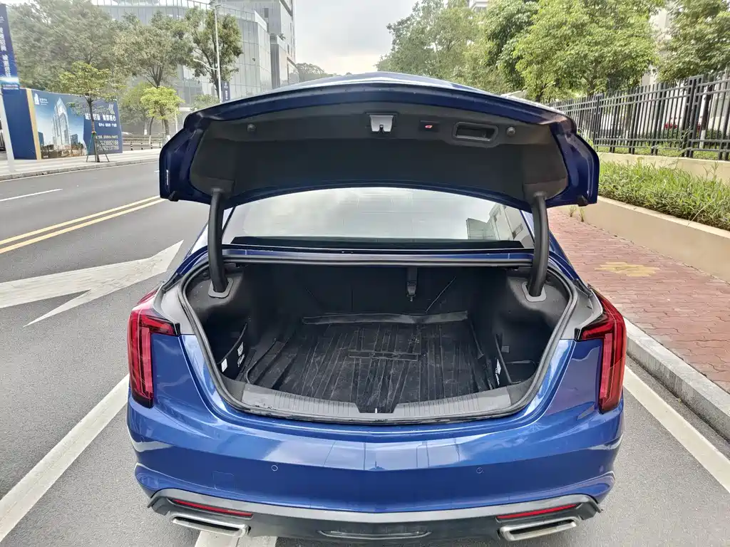 Cadillac CT5 2020 — фото 14
