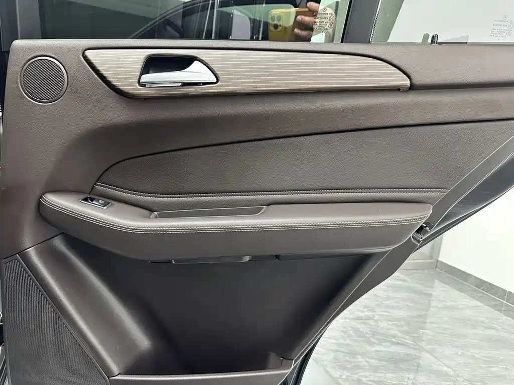 Mercedes-Benz GLE 2019 — фото 26
