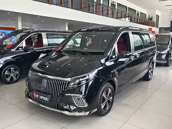 Mercedes-Benz Vito 2024