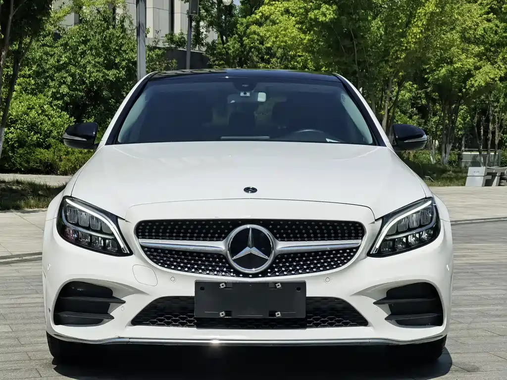 Mercedes-Benz C-Class 2019