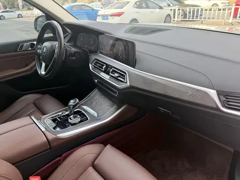 BMW X5 2022 — фото 17